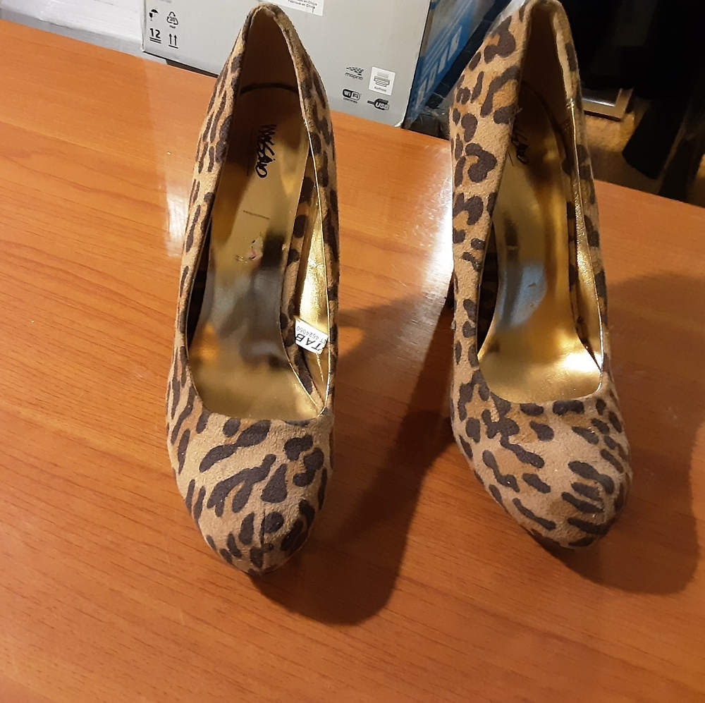 Ladies  shoes